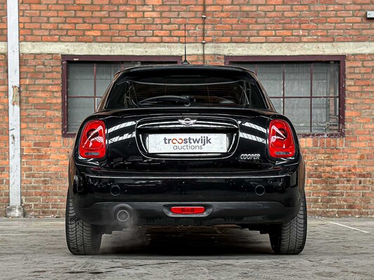 Mini Cooper 1.5 Business 136 PS 2016 (Original-NL), KR-270-J