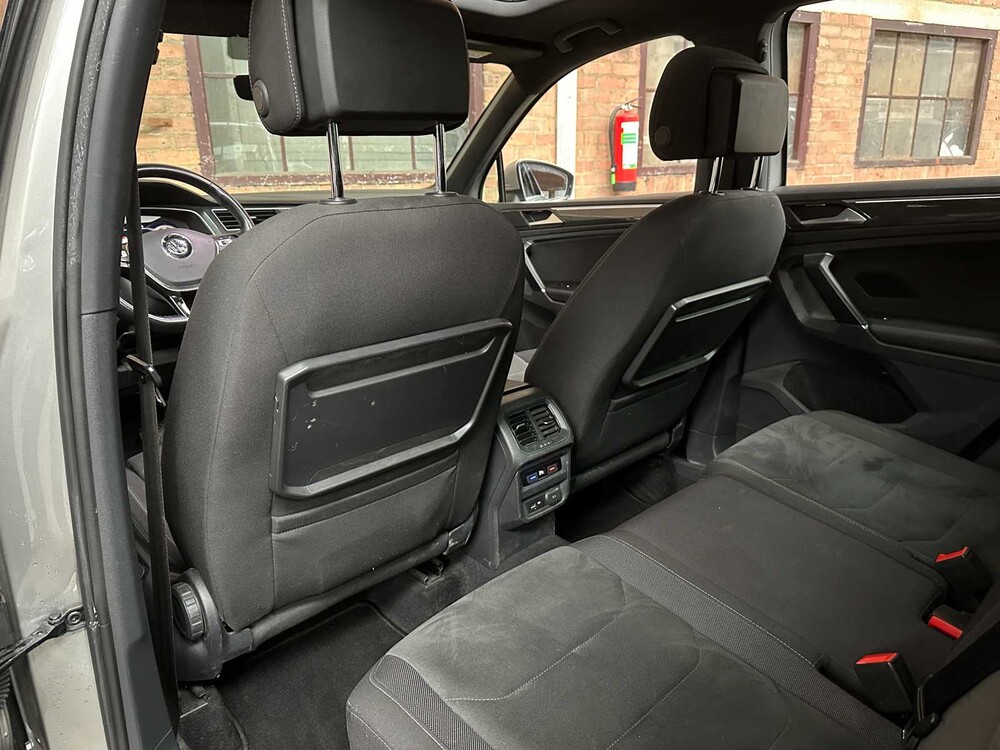 Volkswagen Tiguan 1.4 TSI ACT Highline 148 PS 2018 (Original-NL), RR-501-H