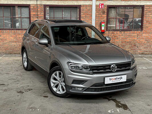 Volkswagen Tiguan 1.4 TSI ACT Highline 148 PS 2018 (Original-NL), RR-501-H