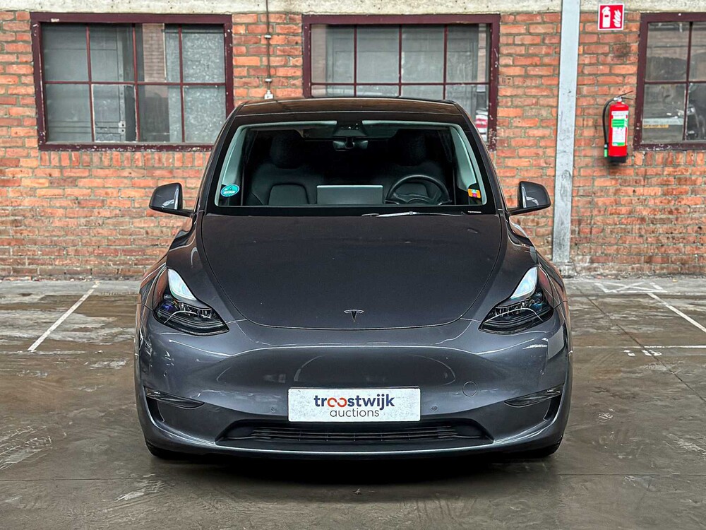 Tesla Model Y Langstrecken-Allradantrieb 75 kWh 351 PS 2021, N-842-RT