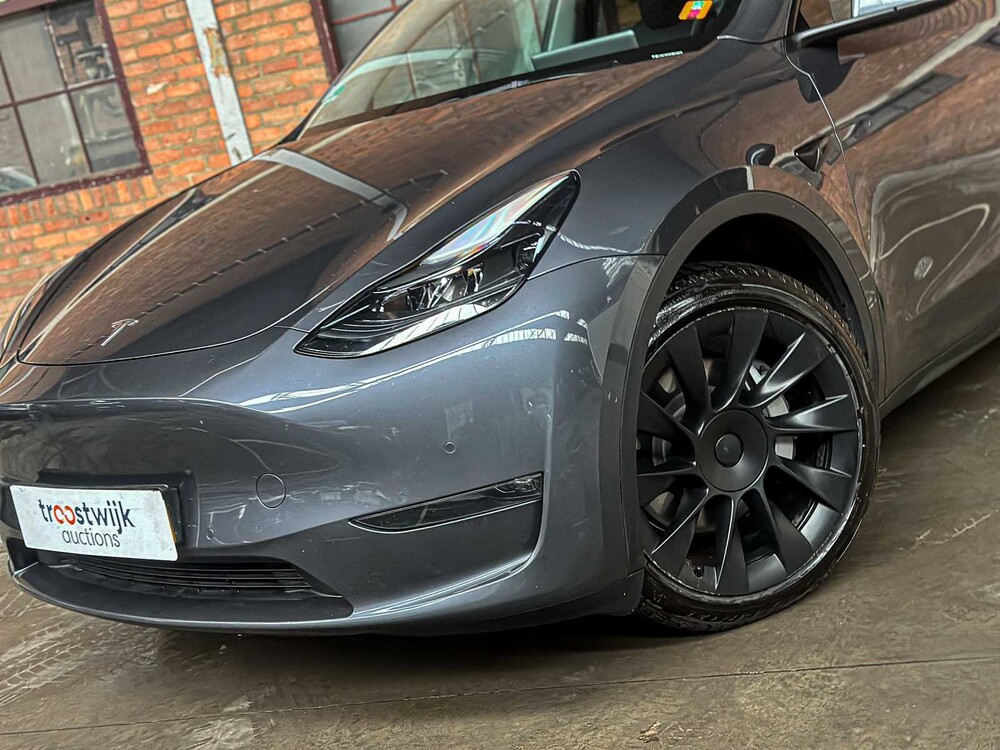 Tesla Model Y Langstrecken-Allradantrieb 75 kWh 351 PS 2021, N-842-RT