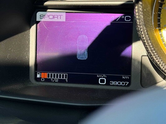 Ferrari 488 Spider HELE 3,9 V8 – Vollkohle – 670 PS 2018