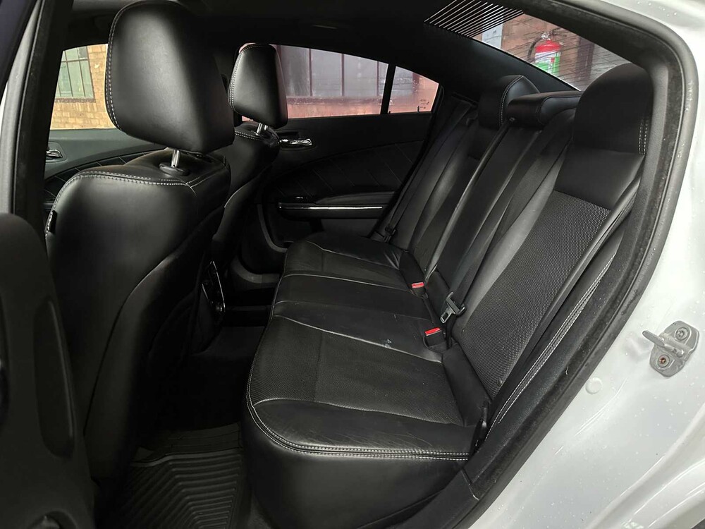 Dodge Charger RT HEMI 5.7 V8 375 PS 2013