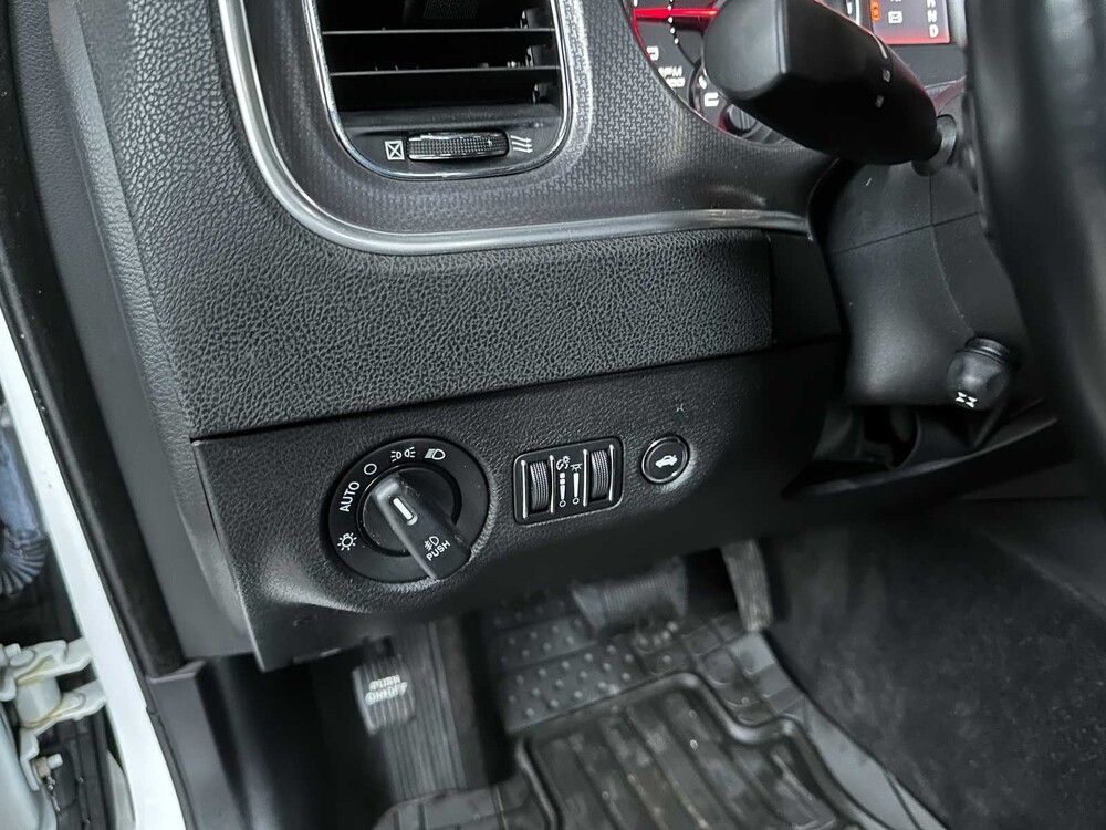 Dodge Charger RT HEMI 5.7 V8 375 PS 2013