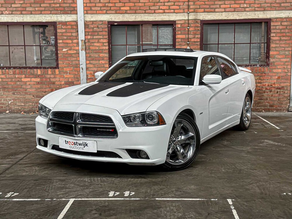 Dodge Charger RT HEMI 5.7 V8 375 PS 2013