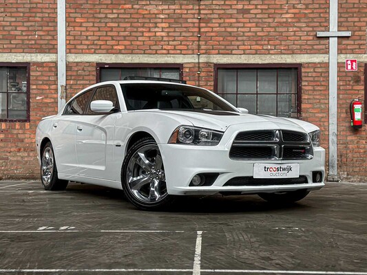 Dodge Charger RT HEMI 5.7 V8 375 PS 2013