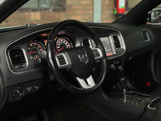 Dodge Charger RT HEMI 5.7 V8 375 PS 2013