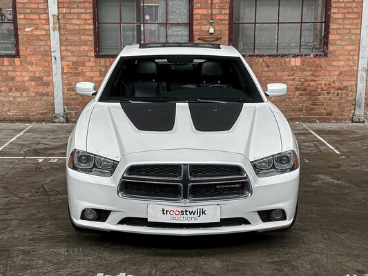 Dodge Charger RT HEMI 5.7 V8 375 PS 2013