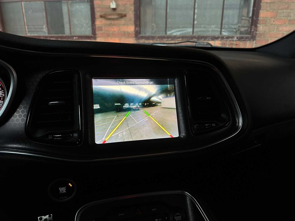 Dodge Challenger SXT PLUS 3,6 V6 305 PS 2015