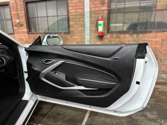 Chevrolet Camaro 1LT 2,0L I4 F DOHC 16V 275 PS 2017