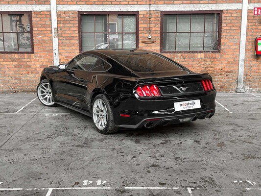 Ford Mustang Coupe Ecoboost Premium 310 PS 2015