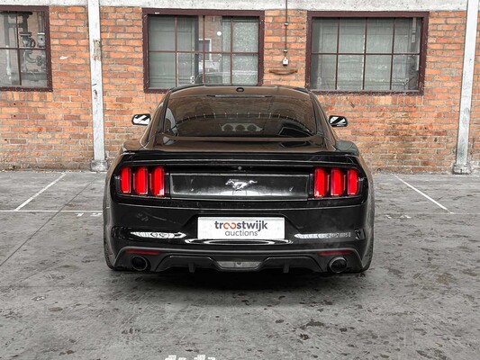 Ford Mustang Coupe Ecoboost Premium 310 PS 2015
