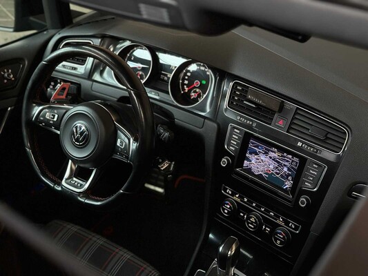 Volkswagen Golf GTI Performance VII 2.0 TSI Golf 7 230 PS 2014, TV-769-S