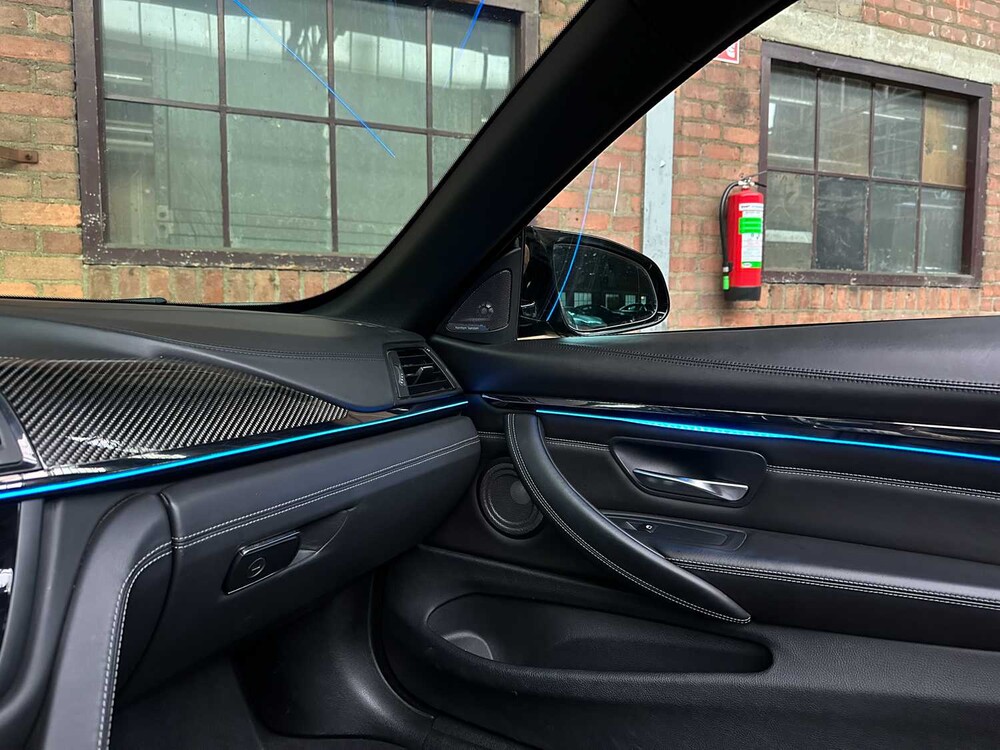 BMW M4 Cabriolet 431 PS CARBON 2015 M-Sport 4er F83, T-248-LD