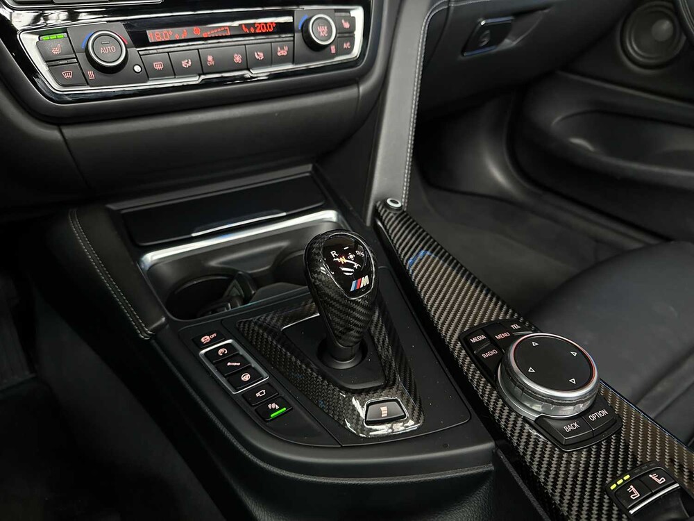 BMW M4 Cabriolet 431 PS CARBON 2015 M-Sport 4er F83, T-248-LD