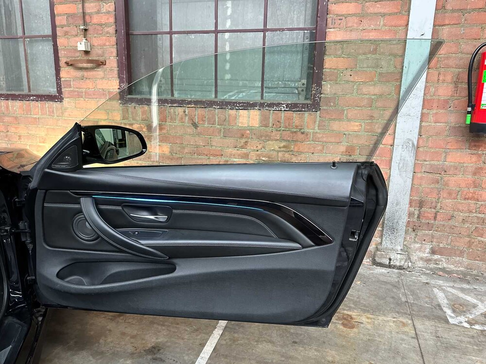 BMW M4 Cabriolet 431 PS CARBON 2015 M-Sport 4er F83, T-248-LD