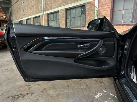 BMW M4 Cabriolet 431 PS CARBON 2015 M-Sport 4er F83, T-248-LD