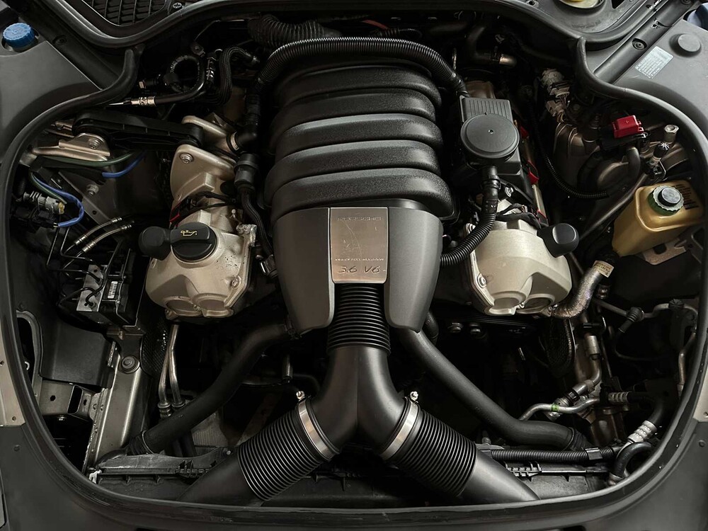 Porsche Panamera 3,6 V6 300 PS 2011
