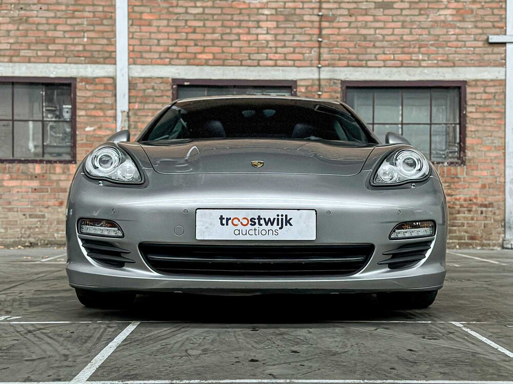 Porsche Panamera 3,6 V6 300 PS 2011