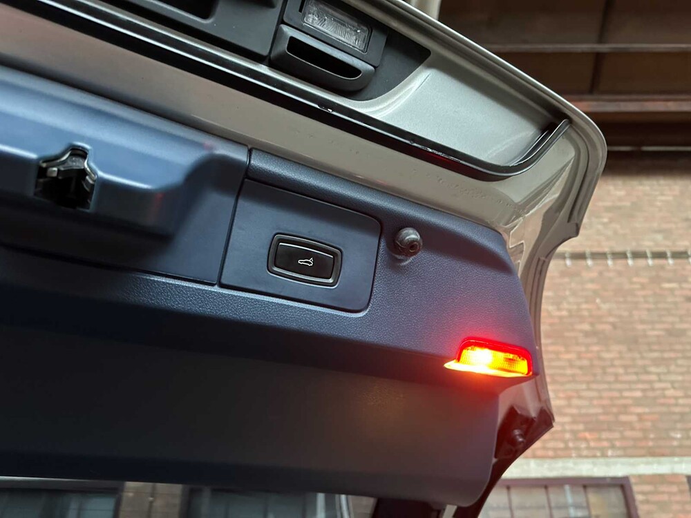 Porsche Panamera 3,6 V6 300 PS 2011