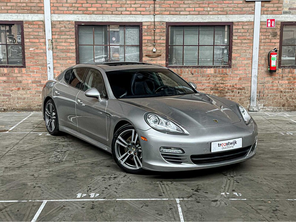 Porsche Panamera 3,6 V6 300 PS 2011