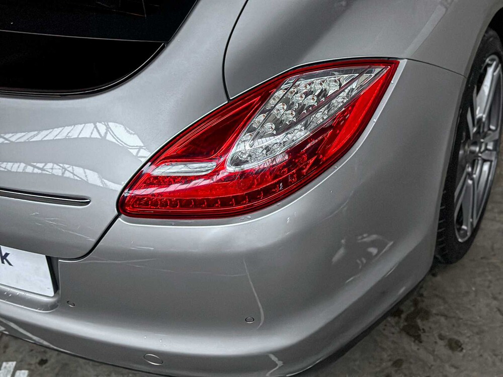 Porsche Panamera 3,6 V6 300 PS 2011