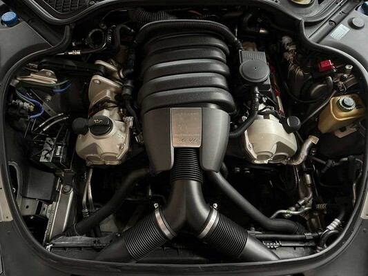 Porsche Panamera 3,6 V6 300 PS 2011