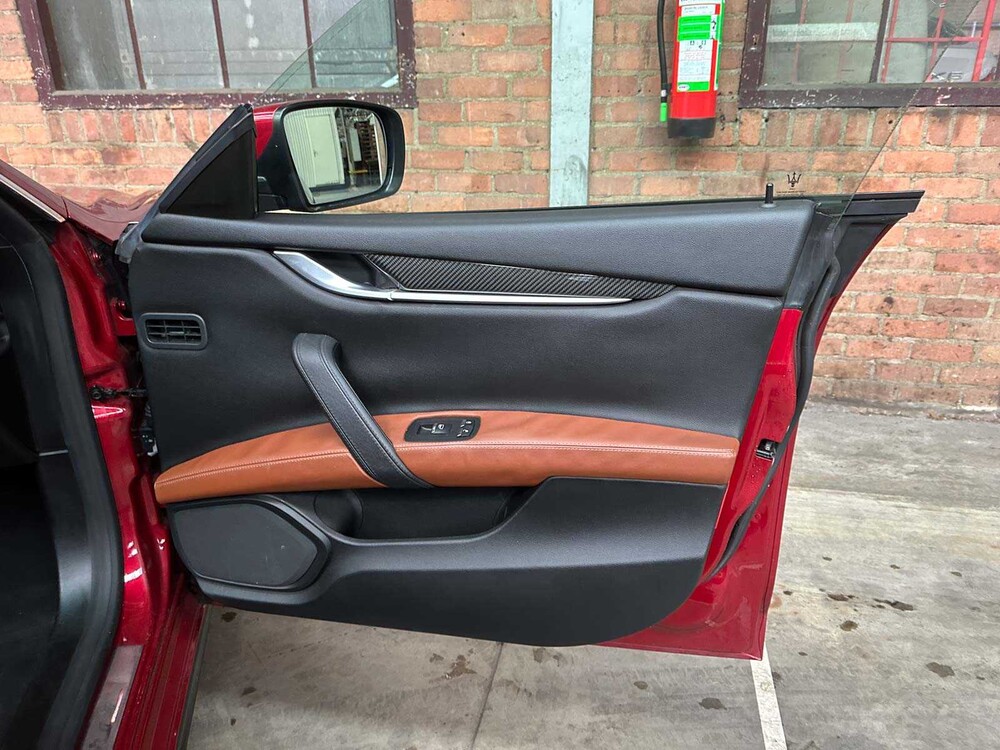 Maserati Ghibli S Q4 3,0L V6 F DOHC 24V 411 PS 2016