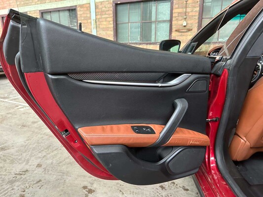 Maserati Ghibli S Q4 3,0L V6 F DOHC 24V 411 PS 2016