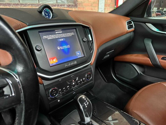 Maserati Ghibli S Q4 3,0L V6 F DOHC 24V 411 PS 2016