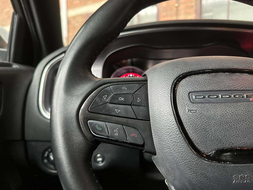 Dodge Charger SE 3.6 V6 292 PS 2016