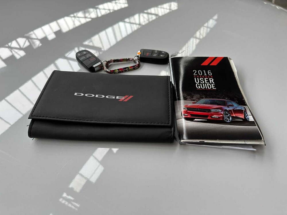 Dodge Charger SE 3.6 V6 292 PS 2016