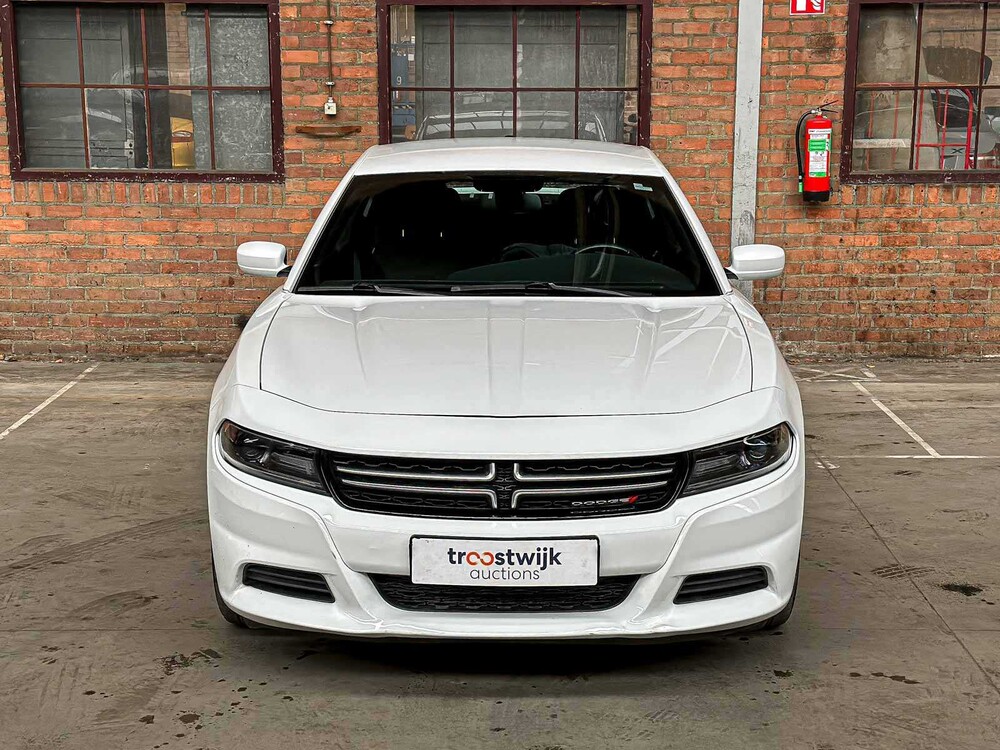 Dodge Charger SE 3.6 V6 292 PS 2016