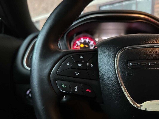 Dodge Challenger SXT 3.6 V6 305 PS 2016