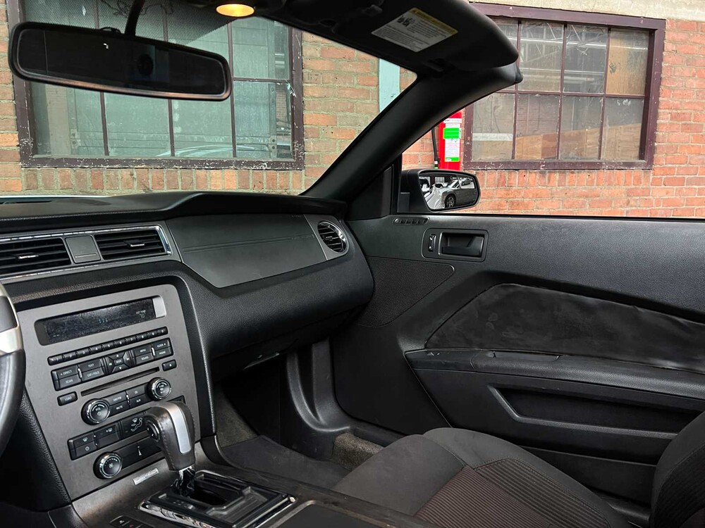 Ford Mustang Cabriolet 3,7 V6 305 PS 2014