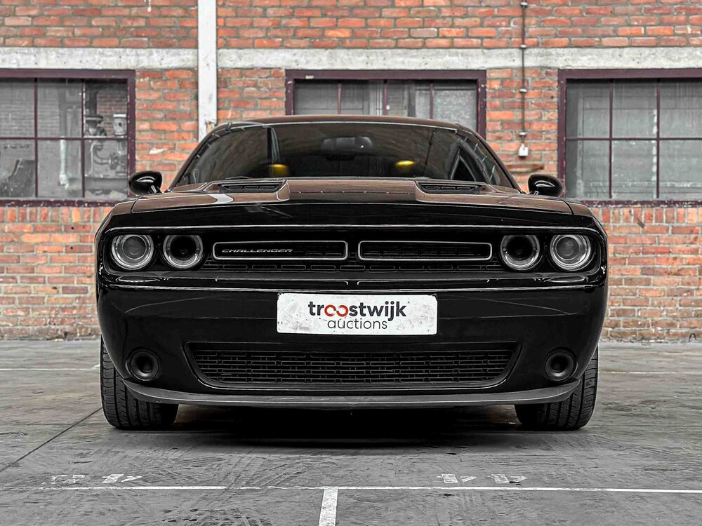 Dodge Challenger SXT PLUS 3,6 V6 305 PS 2015