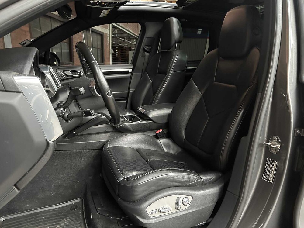 Porsche Cayenne 4,8 V8 S 405 PS 2013