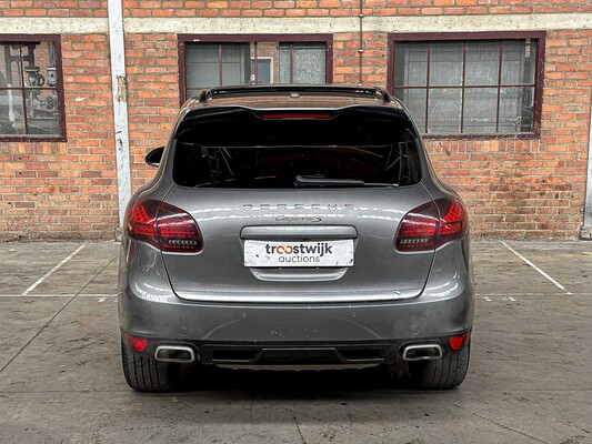 Porsche Cayenne 4,8 V8 S 405 PS 2013