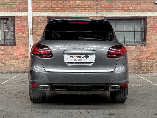 Porsche Cayenne 4,8 V8 S 405 PS 2013