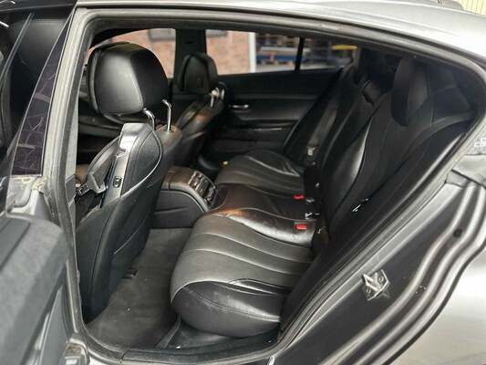 BMW 650i High Executive M-Sport F06 4,4 V8 6er Gran Coupé 450 PS 2013