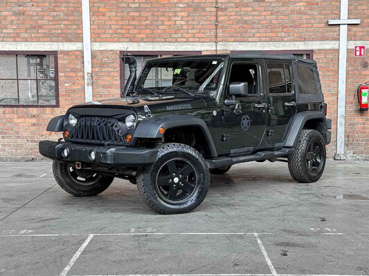 Jeep Wrangler Unlimited Sport 3,8 V6 199 PS 2011