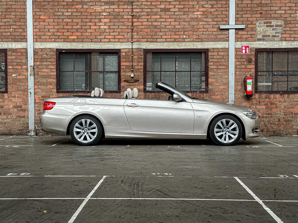 BMW 325i High Executive 217 PS 2012 E93 3er Cabriolet, 09-TGN-9