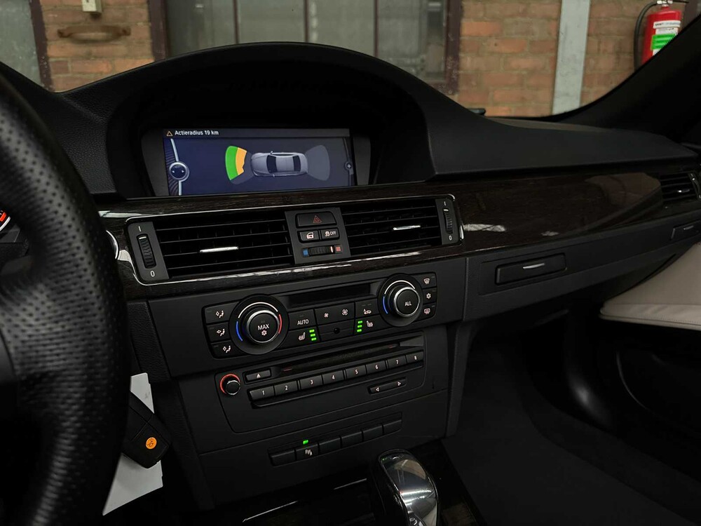 BMW 325i High Executive 217 PS 2012 E93 3er Cabriolet, 09-TGN-9