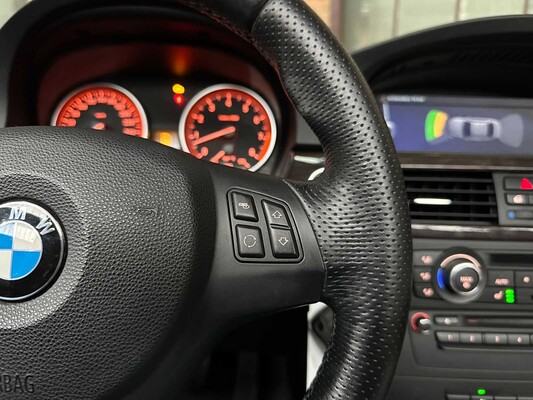 BMW 325i High Executive 217 PS 2012 E93 3er Cabriolet, 09-TGN-9
