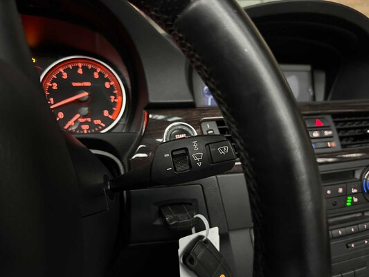 BMW 325i High Executive 217 PS 2012 E93 3er Cabriolet, 09-TGN-9