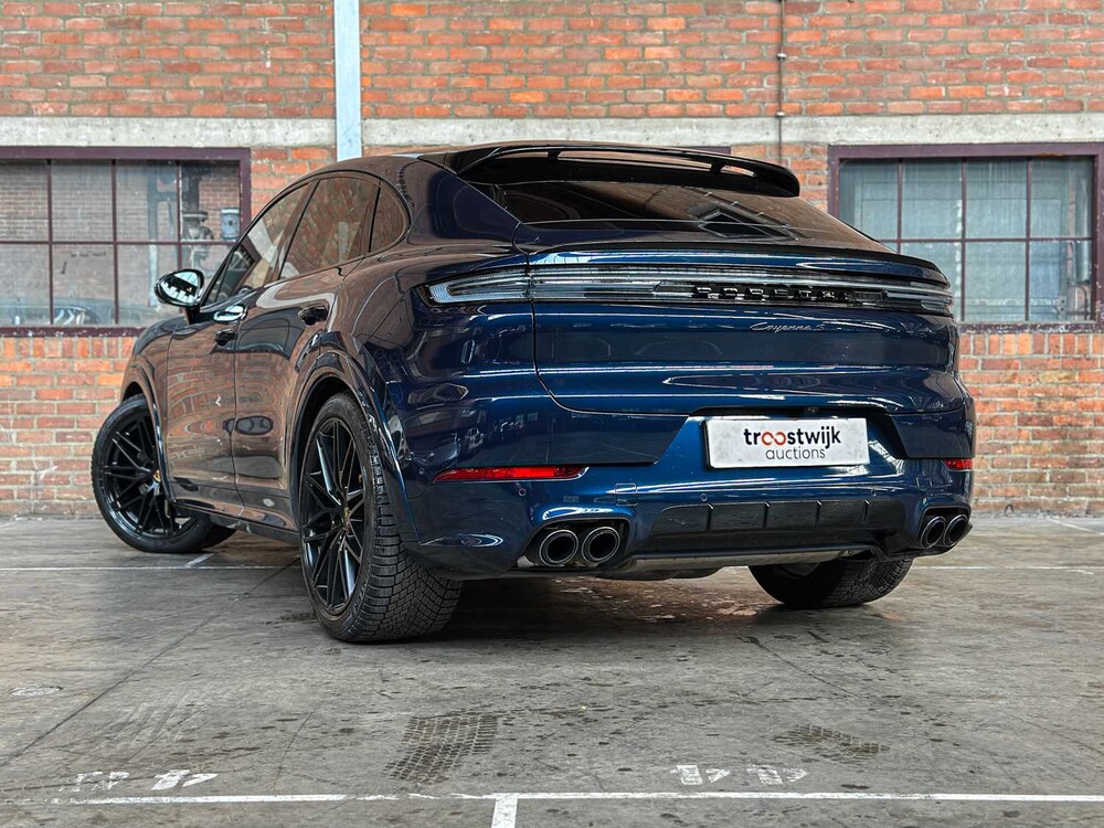 Porsche Cayenne Coupe 4.0 V8 S 474 PS 2024 (1. Besitzer) Herstellergarantie