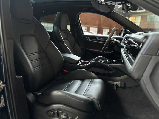 Porsche Cayenne Coupe 4.0 V8 S 474 PS 2024 (1. Besitzer) Herstellergarantie