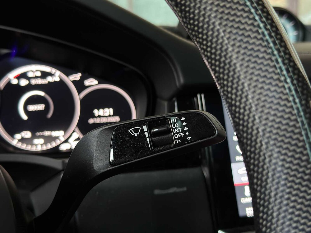 Porsche Cayenne Coupe Turbo S E-Hybrid 4,0 V8 -TECHART CARBON- 680 PS 2020 (Original-NL), J-707-RT