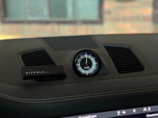 Porsche Cayenne Coupe Turbo S E-Hybrid 4,0 V8 -TECHART CARBON- 680 PS 2020 (Original-NL), J-707-RT