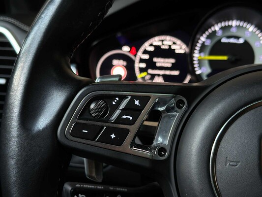 Porsche Cayenne Coupe Turbo S E-Hybrid 4,0 V8 -TECHART CARBON- 680 PS 2020 (Original-NL), J-707-RT